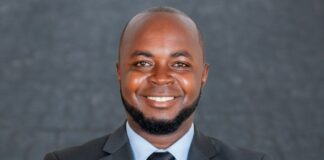 Enock Mbewe – Nalumona Uluse Lwenu Enock Mbewe Nalumona Uluse Lwenu Mp3 Download